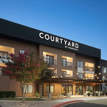 Courtyard By Marriott- Austin Round Rock Hotel